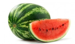 80岁熬夜吃瓜,揭秘网络时代的“熬夜族”现象