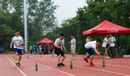 高中操场吃瓜,青春记忆中的那些年