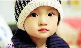 明星萌娃吃瓜视频,明星宝宝们的趣味日常