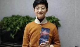 欧阳宏伟吃瓜,吃瓜群众的美食之旅