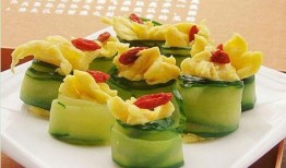 吃鸡蛋可以吃毛瓜吗,健康搭配的饮食新主张