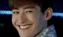 台下老板吃瓜视频