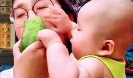 明星萌娃吃瓜视频,明星宝宝们的趣味日常