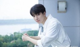 吃瓜前线王俊凯,吃瓜前线揭秘娱乐圈幕后故事