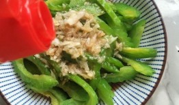 凉瓜拌着吃,凉瓜拌食，尽享健康美味